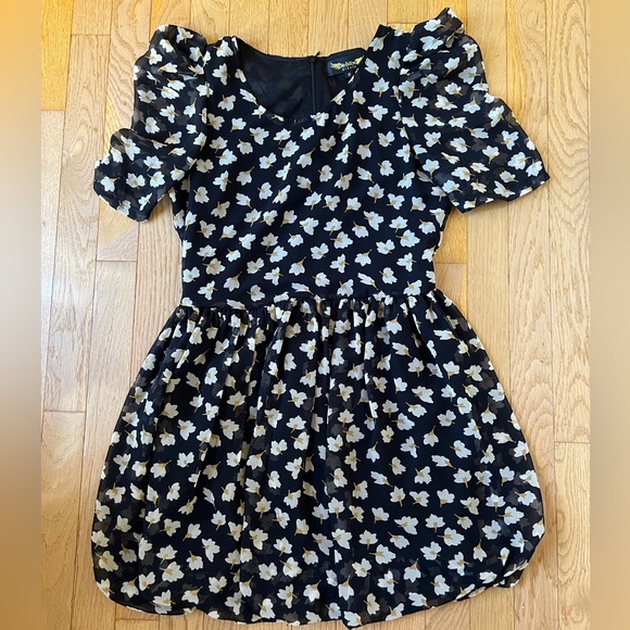 Yellow Floral Mini Tulip Dress - Picture 5 of 7